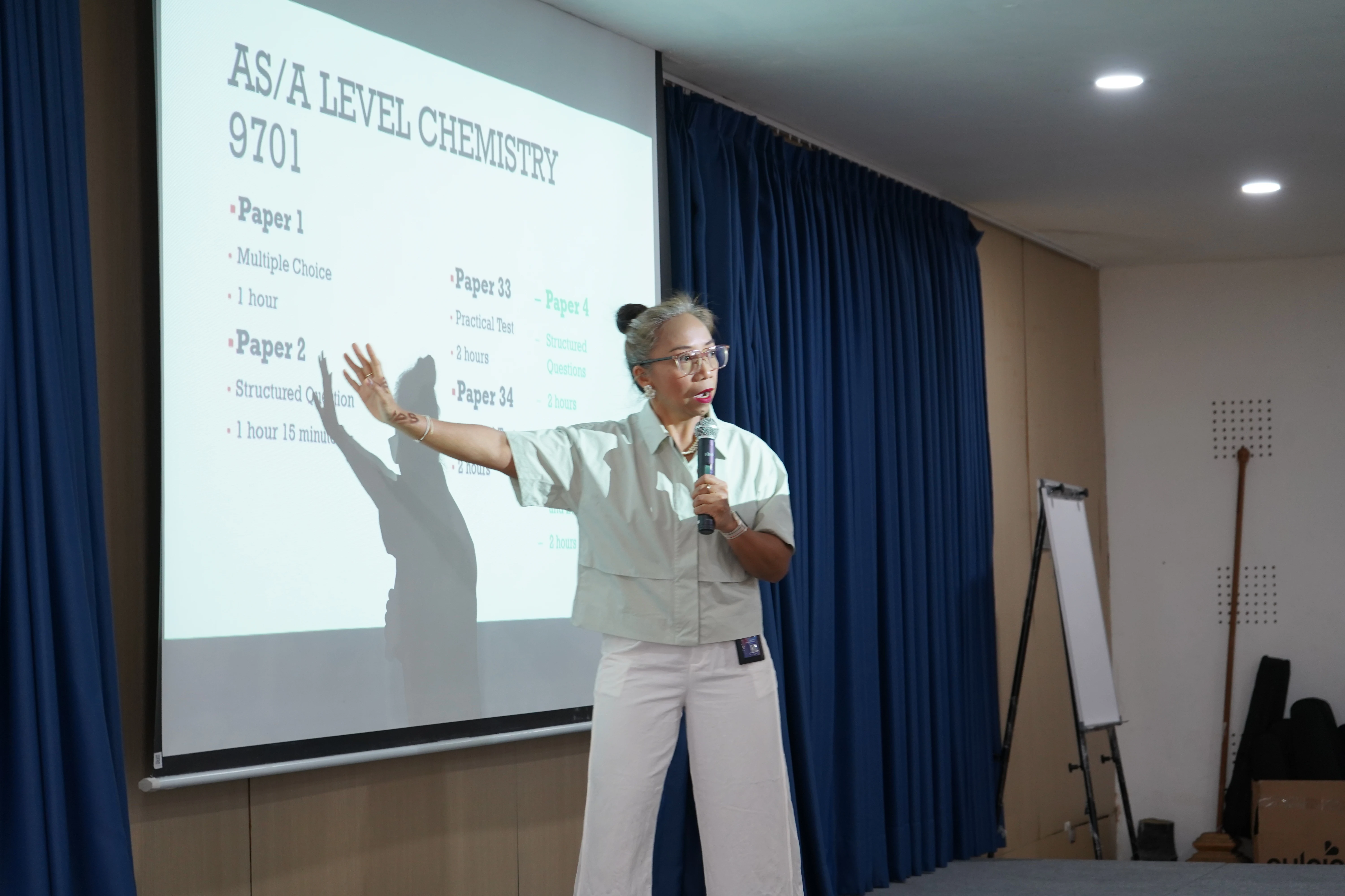 Information Sharing Session: Cambridge Program in SLK BALI 2026 🏫 - Photo 3